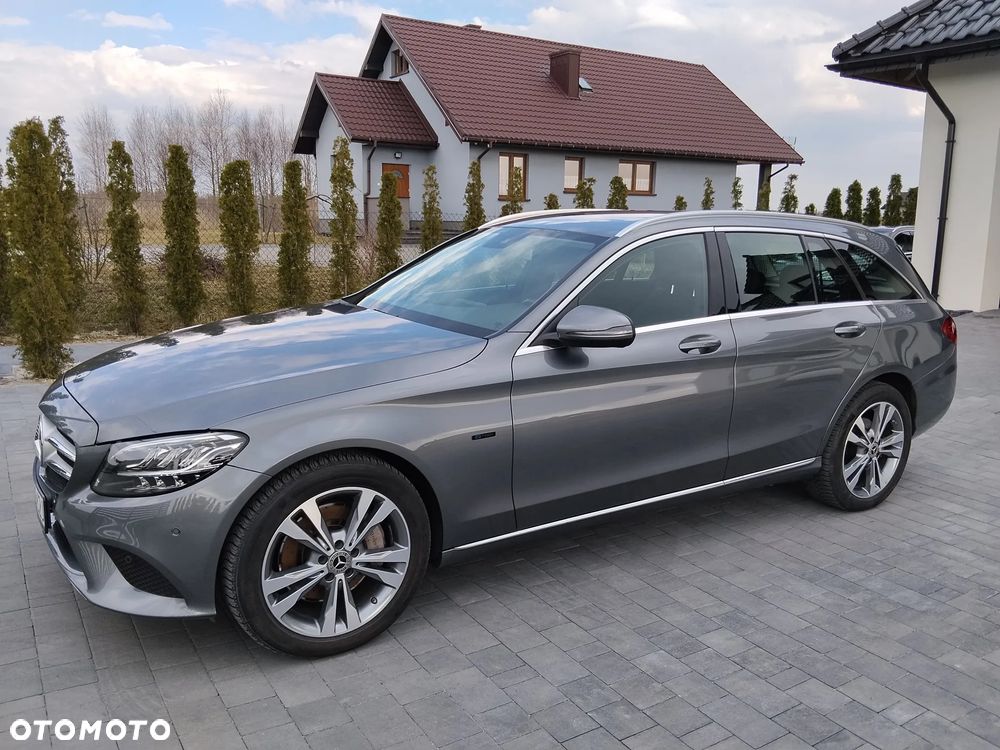 Mercedes-Benz Klasa C 300 de 9G-TRONIC Avantgarde - 23