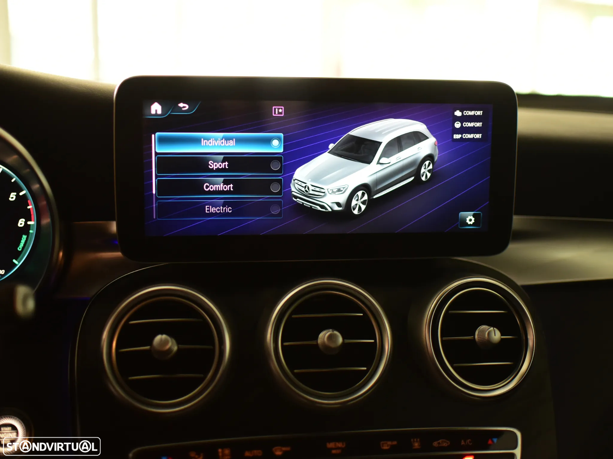 Mercedes-Benz GLC 300 de 4Matic - 16