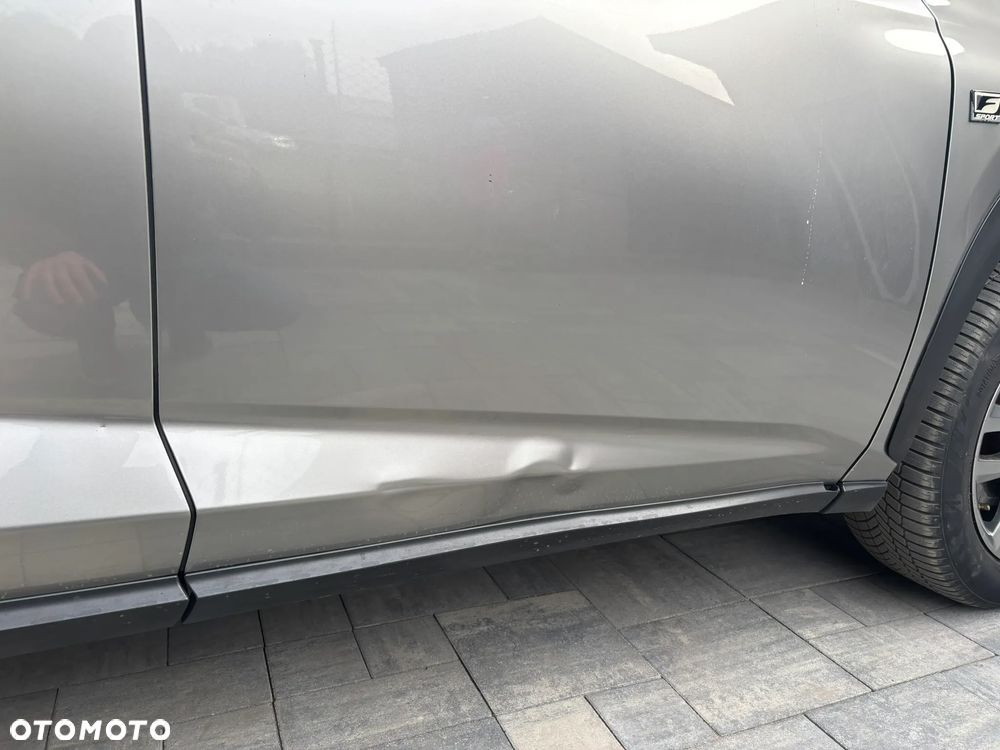 Lexus NX 300h F Sport AWD - 9