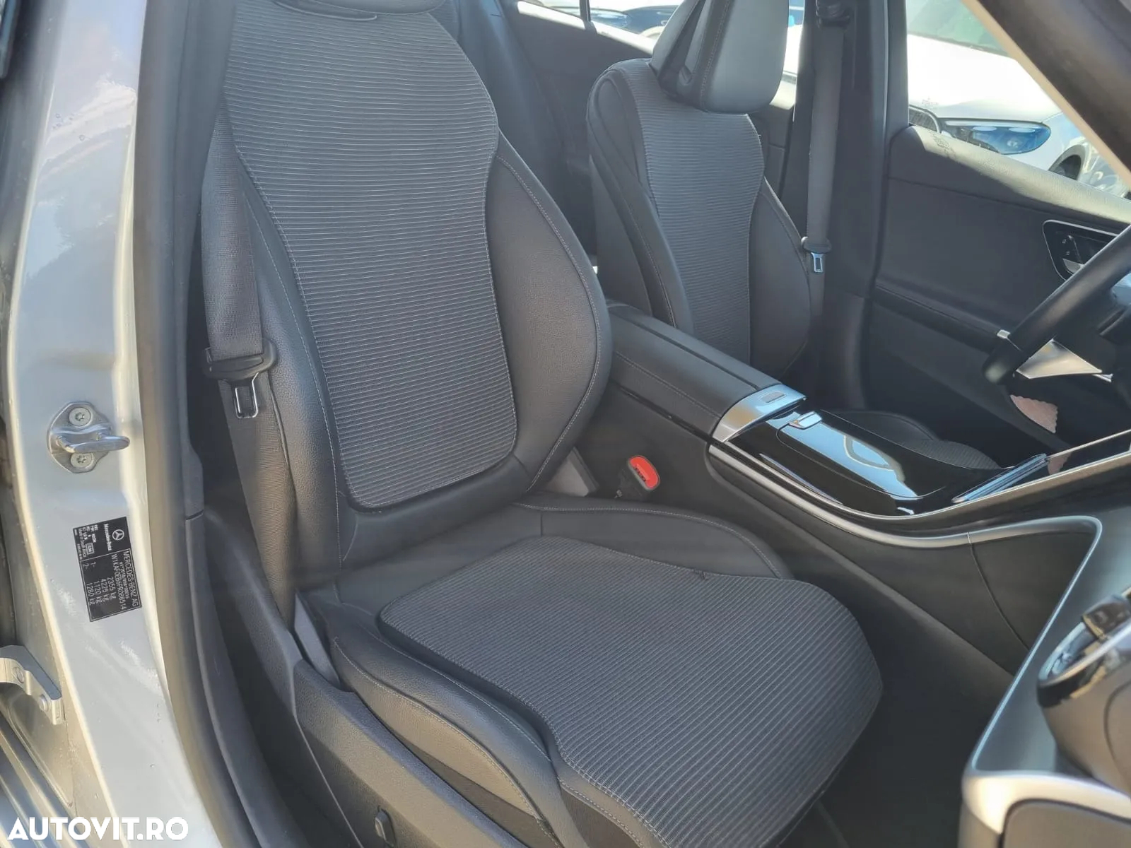 Mercedes-Benz C 220 d 9G-TRONIC Avantgarde - 24