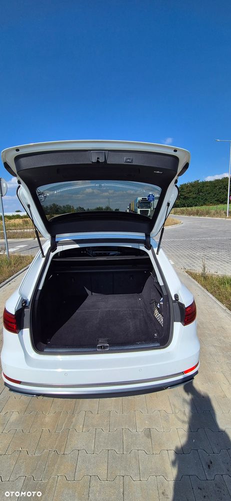 Audi A4 - 8