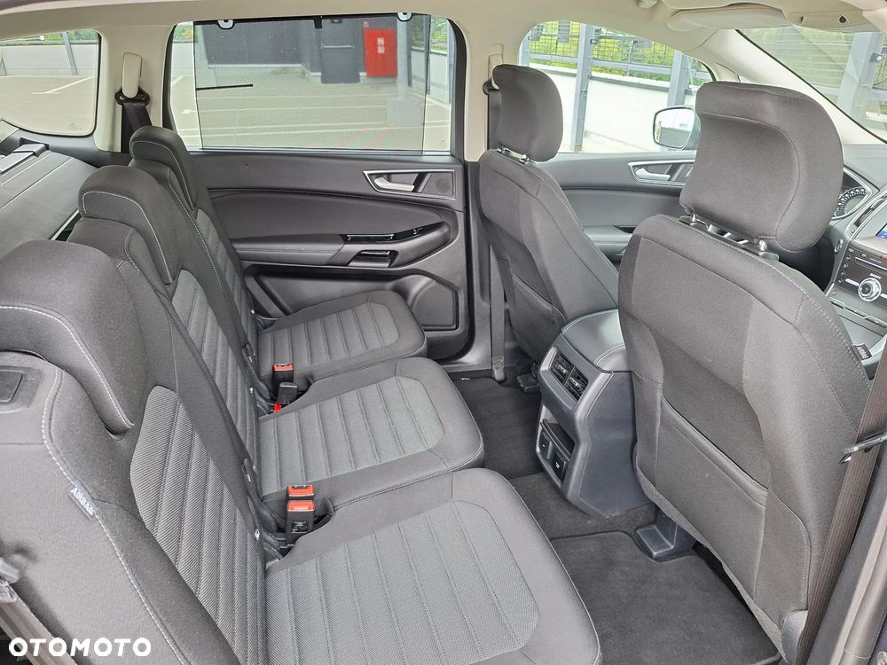 Ford S-Max 2.0 EcoBlue Titanium - 26