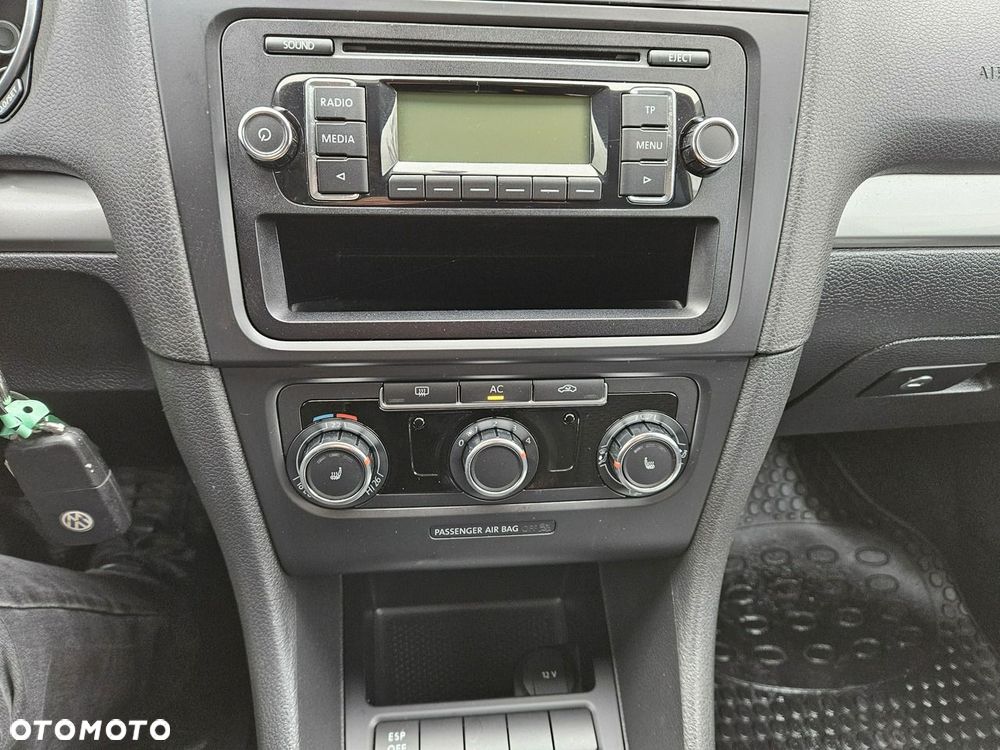 Volkswagen Golf - 14