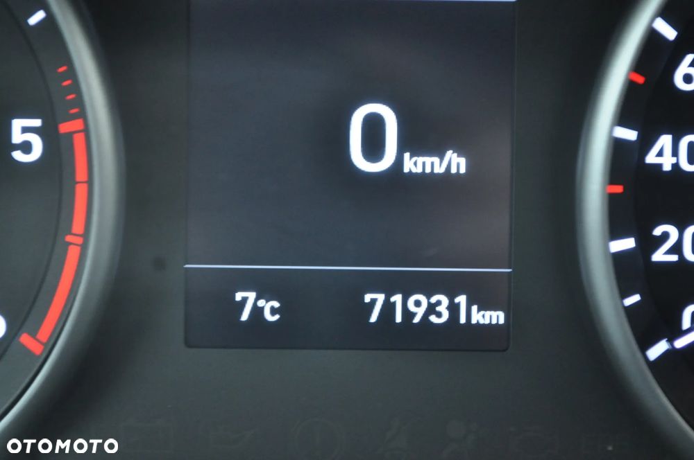 Hyundai i30 - 32