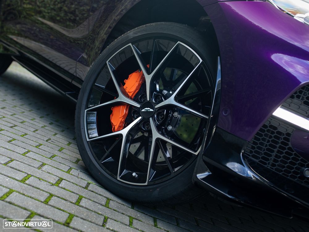 Aston Martin DBX 707 - 9