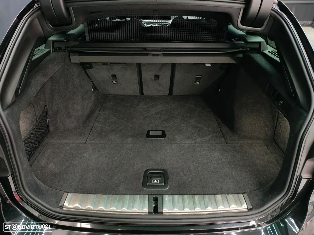 BMW 318 d Pack M Auto - 45