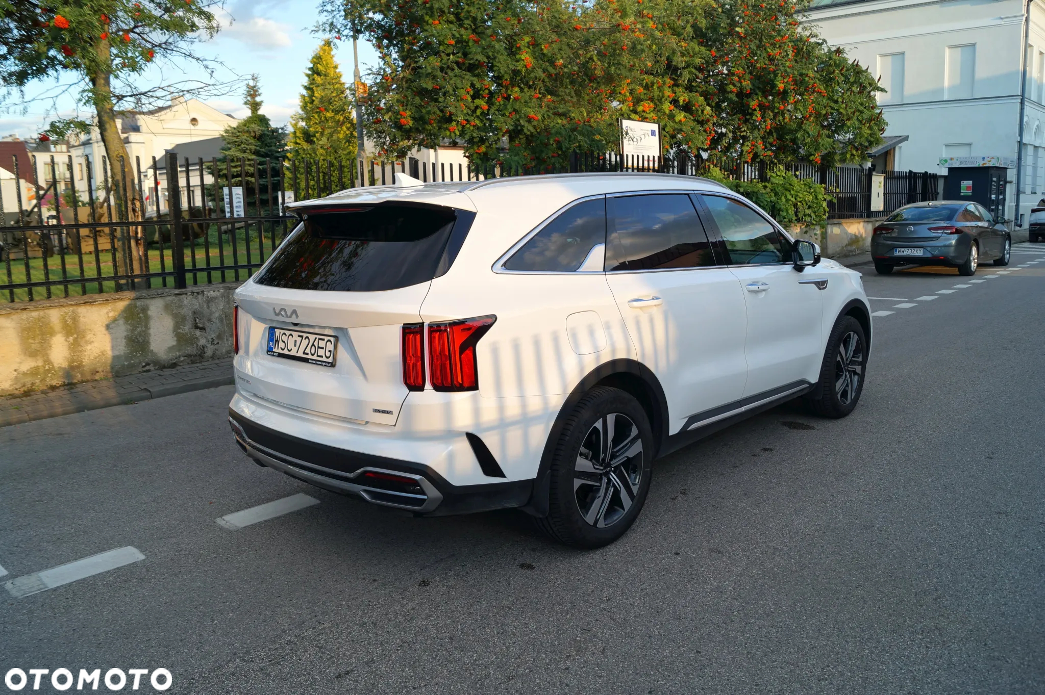 Kia Sorento 1.6T-GDI PHEV AWD OPF Platinum - 11