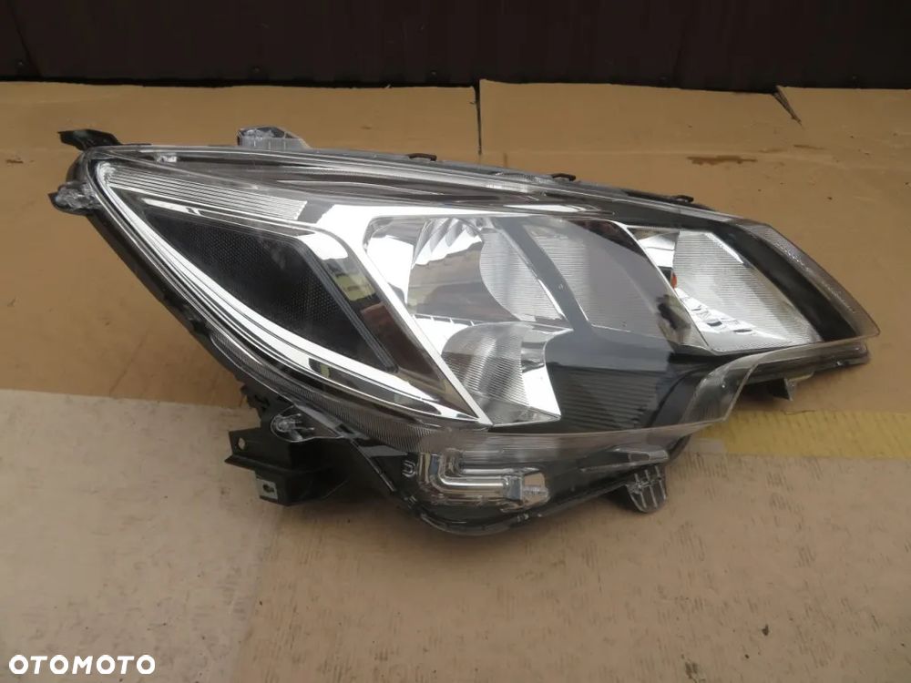 REFLEKTOR PRAWY MITSUBISHI SPACE STAR II LIFT 19R- KRAKÓW - 4