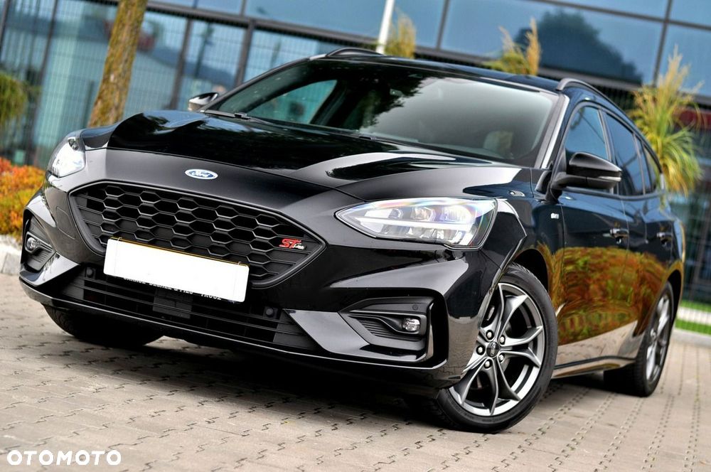 Ford Focus 1.5 EcoBlue Start-Stopp-System ST-LINE DESIGN - 1