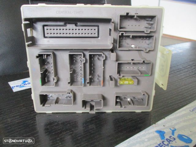 Caixa Fusiveis 518761002 FORD FOCUS SW 2001 1.8TDDI - 2