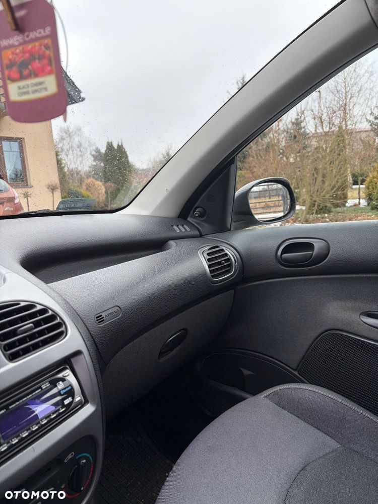 Peugeot 206 1.4 Generation - 13