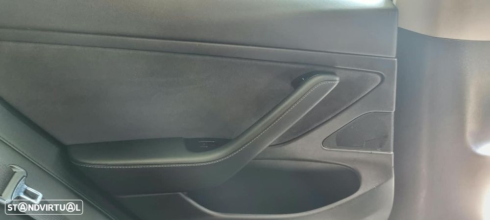 Tesla Model 3 Standard Range Plus RWD - 14
