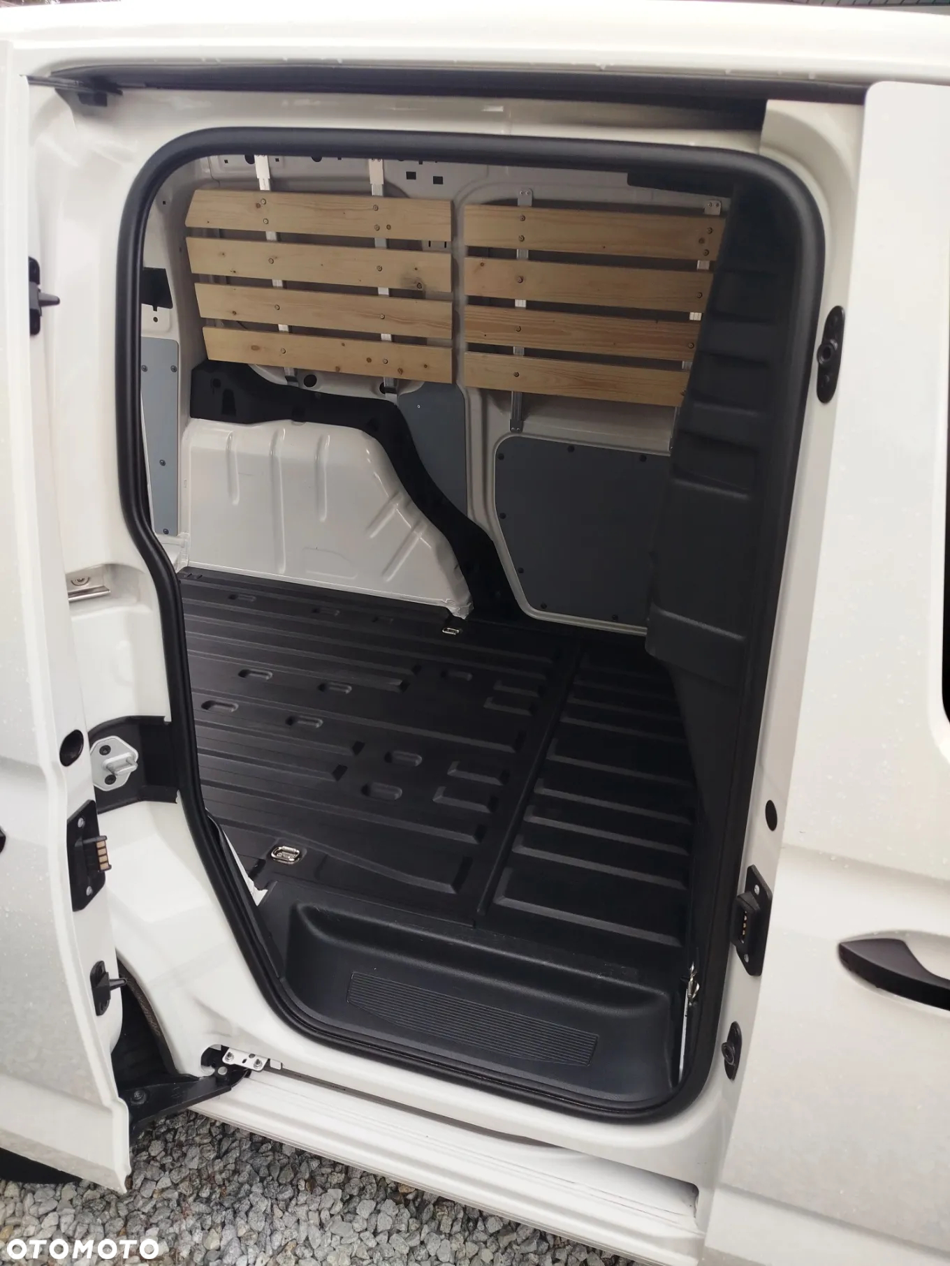Volkswagen CADDY - 8