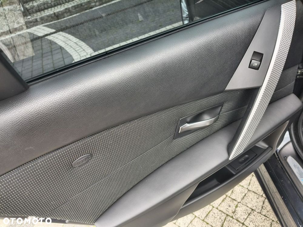 BMW Seria 5 - 12