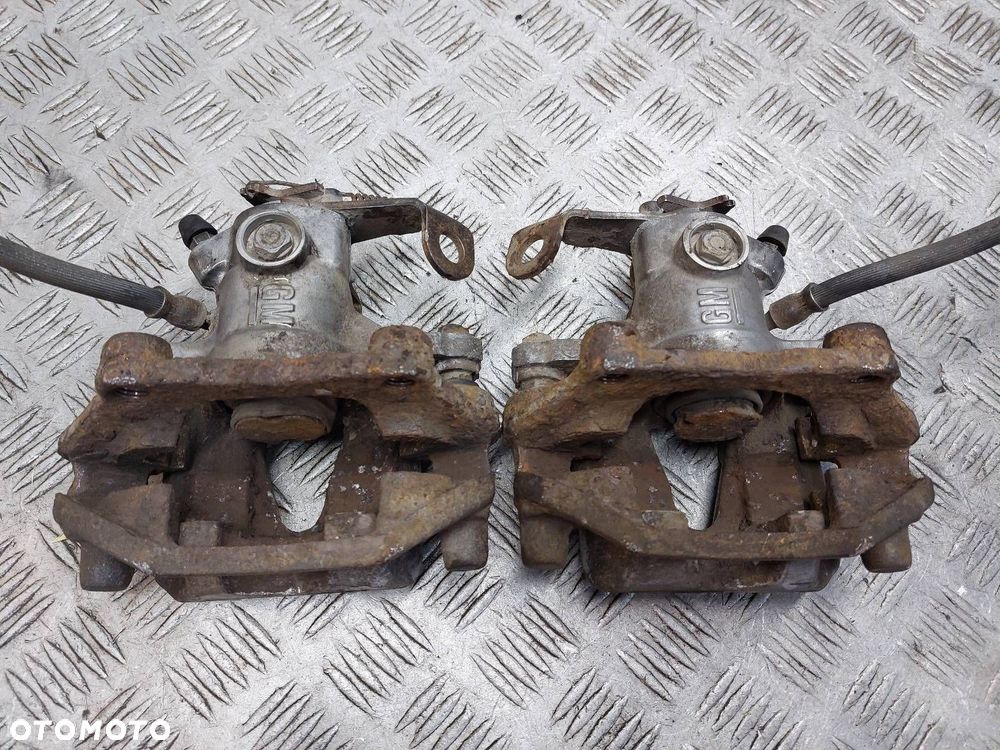 ZACISK HAMULCOWY LEWY + PRAWY TYŁ ASTRA G ZAFIRA A - 5