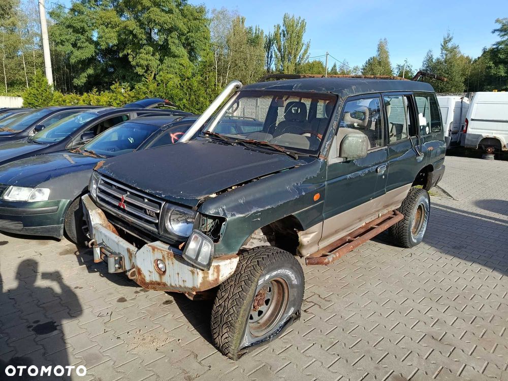 Mitsubishi Pajero 3.5 v6 1998r NA CZĘŚCI
