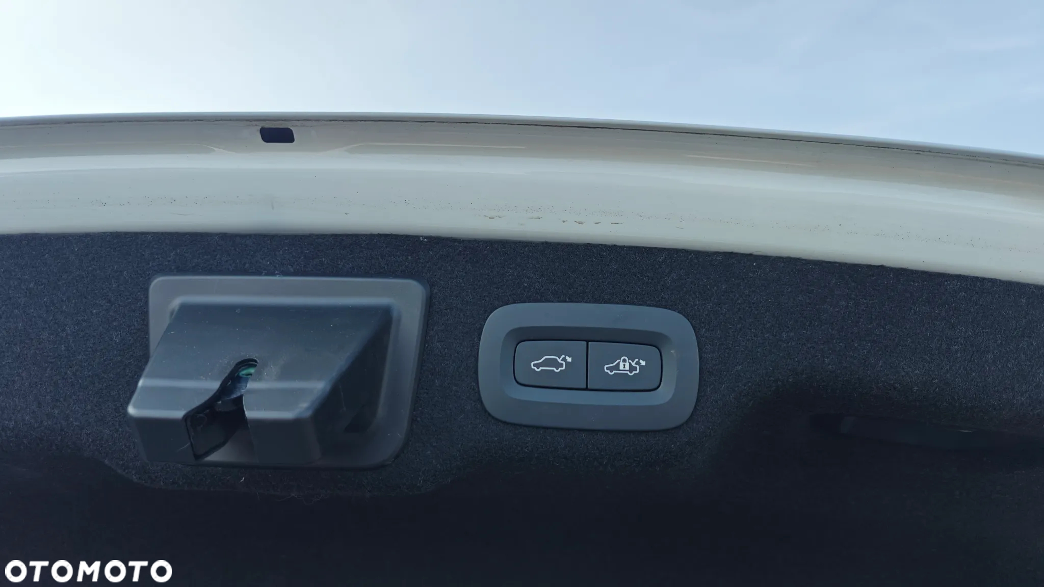 Volvo S90 D4 Geartronic R Design - 34