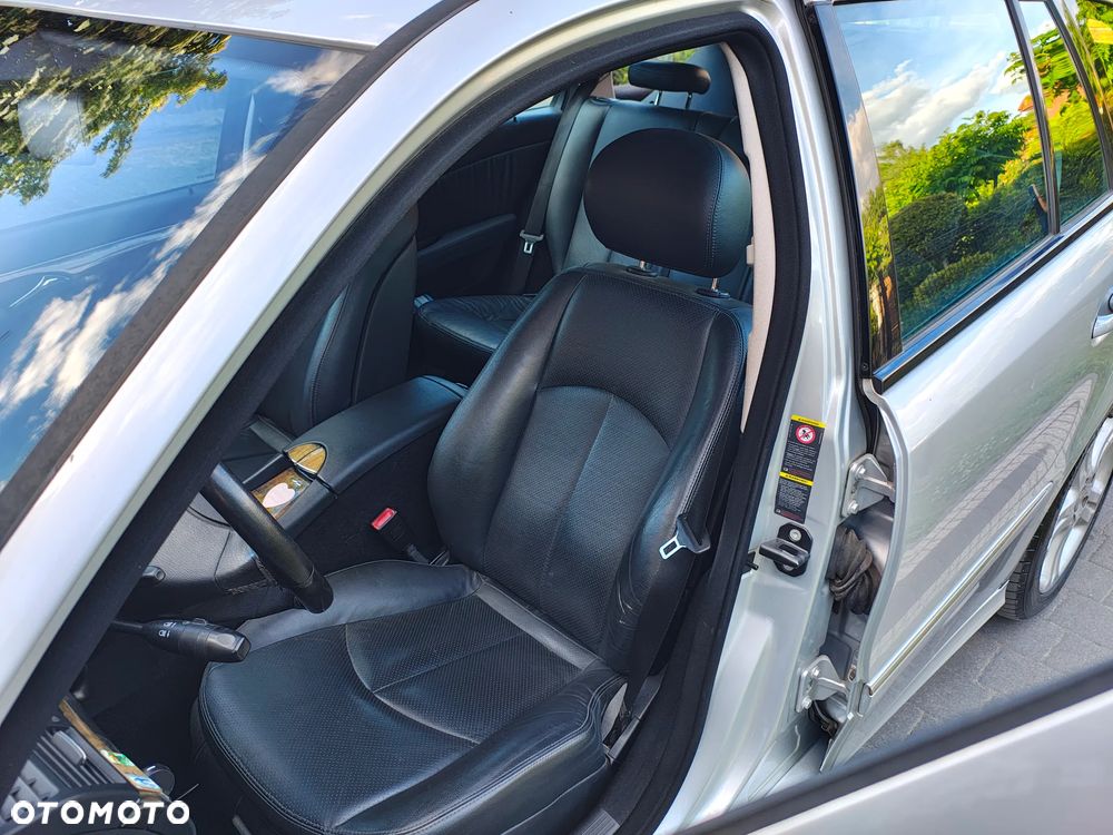 Mercedes-Benz Klasa E 220 CDI Automatik Avantgarde - 13