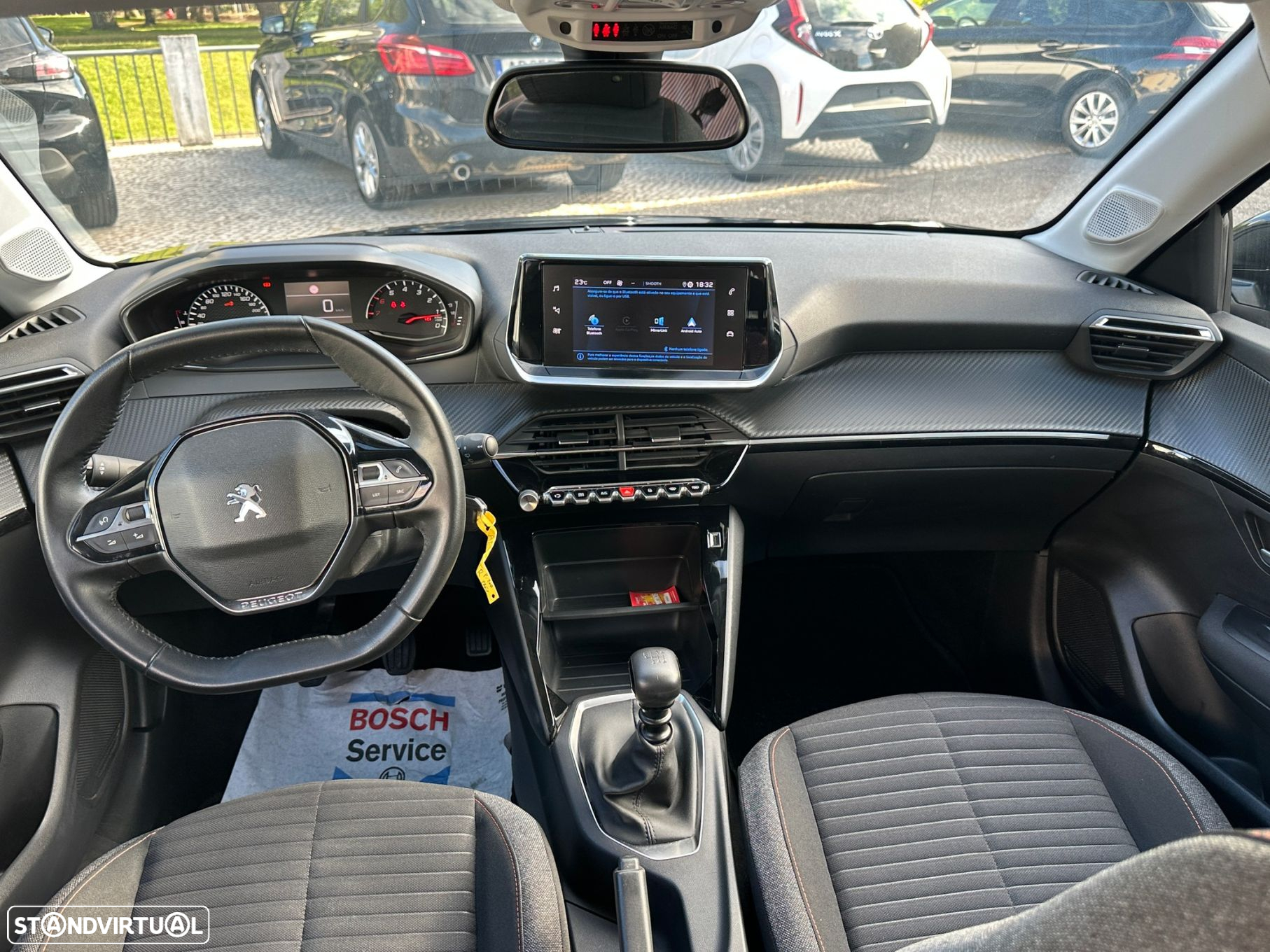 Peugeot 208 1.2 PureTech Active Pack - 11