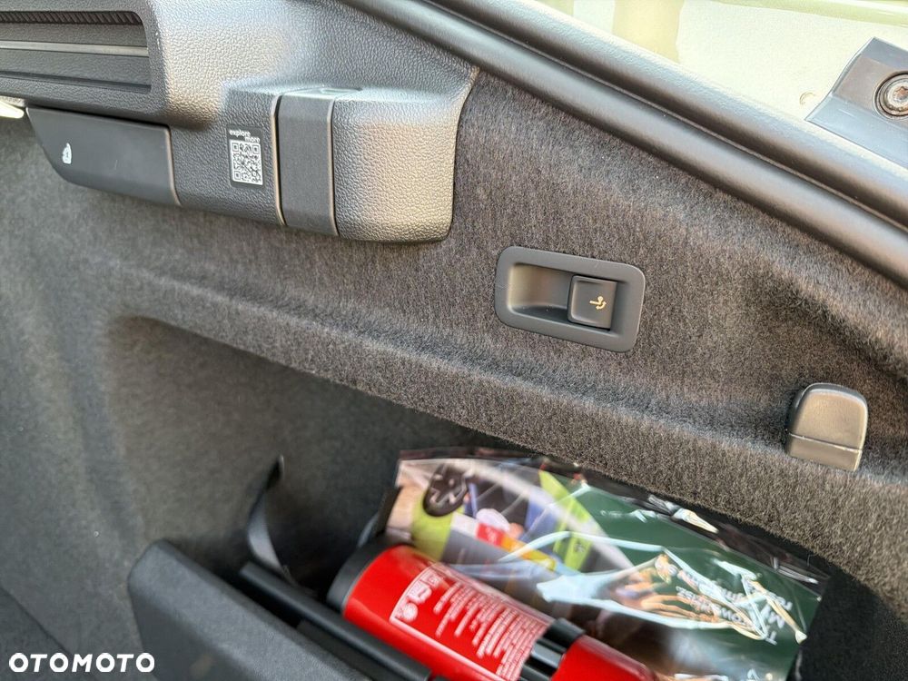 Skoda Superb 2.0 TSI Sportline DSG - 27