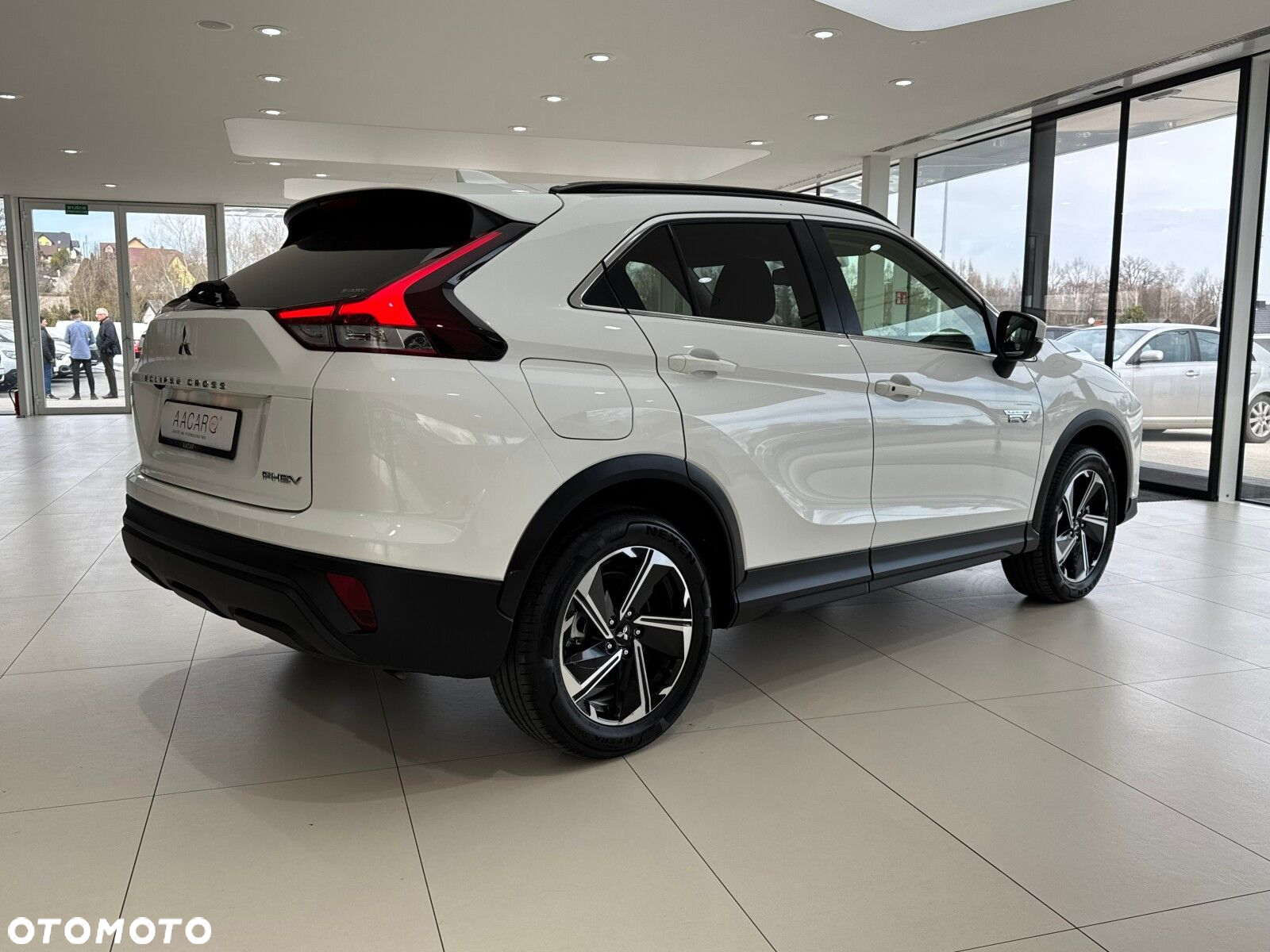 Mitsubishi Eclipse Cross - 5