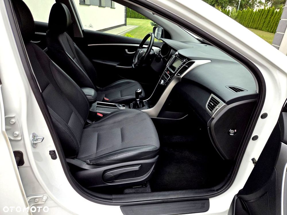 Hyundai i30 - 17
