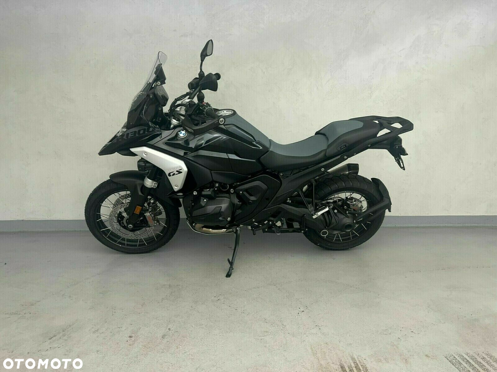 BMW R - 4