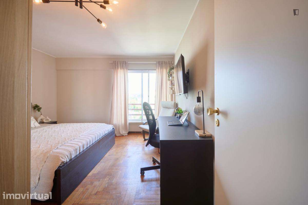 Quarto - localizado em Benfica Lisbon - Grande imagem: 3/30