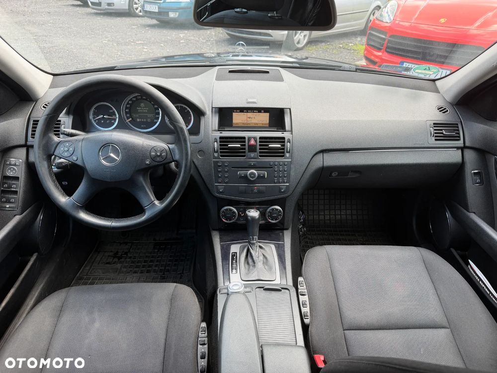 Mercedes-Benz Klasa C 220 CDI DPF Automatik Elegance - 18
