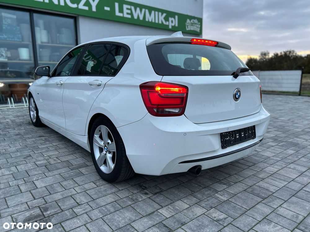 BMW Seria 1 116i Sport Line - 6