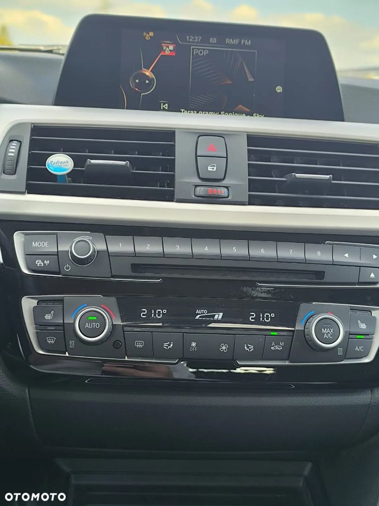 BMW Seria 3 - 16