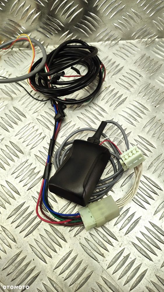 ADAPTER IMPULSATOR ZESTAW WIAZKA HIGHWAY DO TACHOGRAFOW - 3