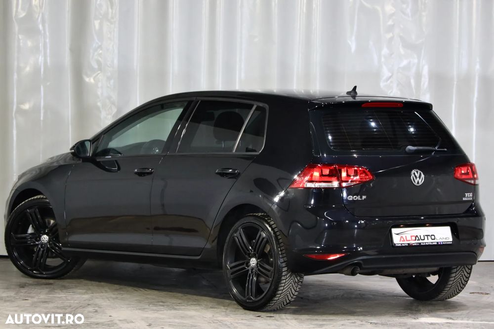 Volkswagen Golf 1.6 TDI DPF BlueMotion Technology Highline - 4