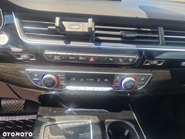 Audi Q7 - 10