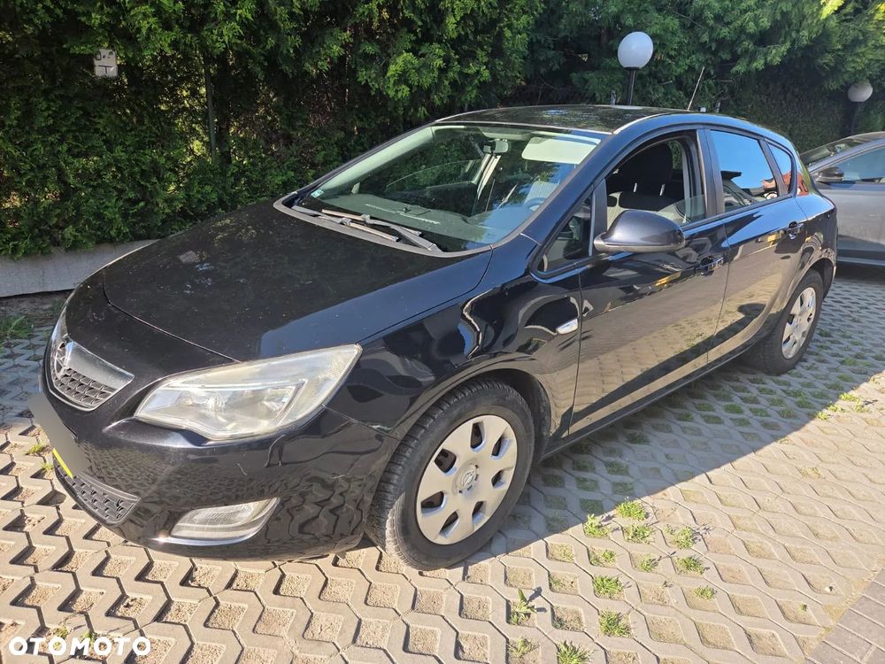 Opel Astra 1.7 CDTI Enjoy - 10