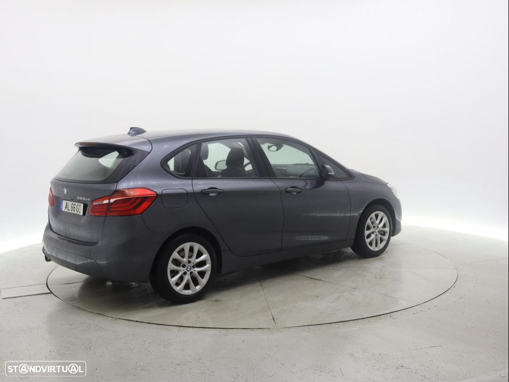 BMW 225xe Active Tourer - 7