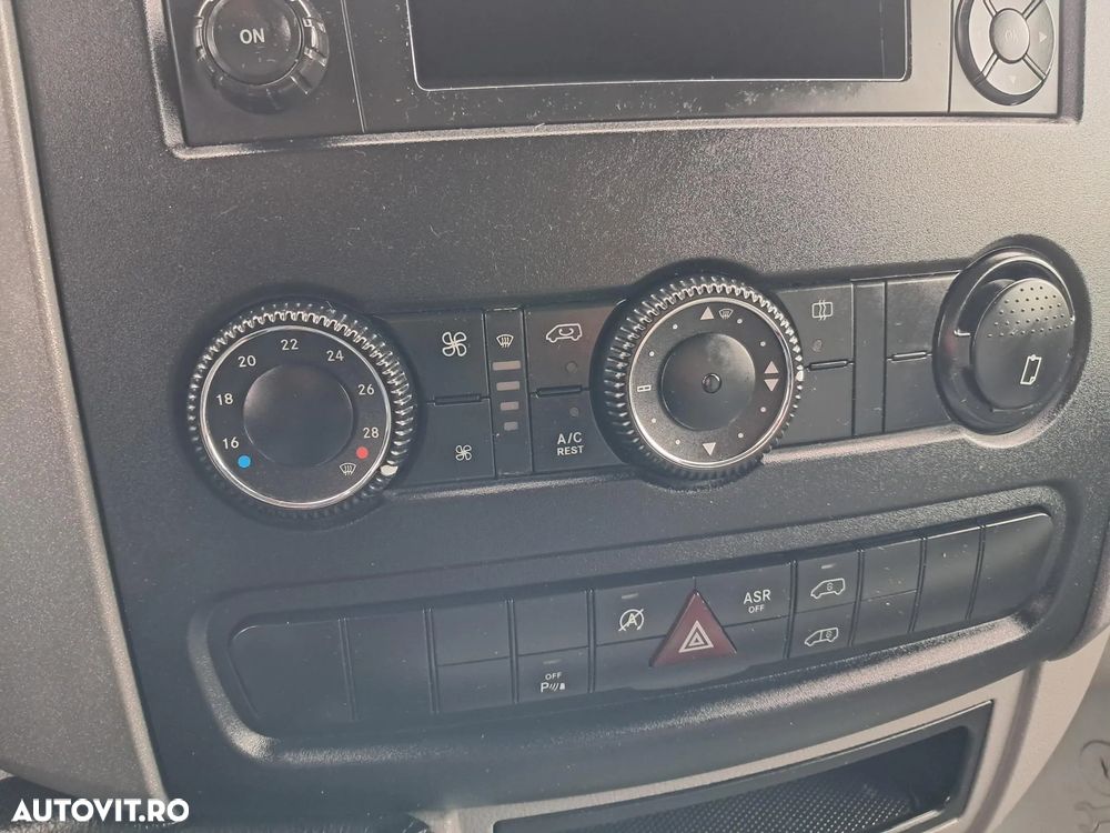 Volkswagen crafter furgon 2.0 tdi 136cp manual - 19