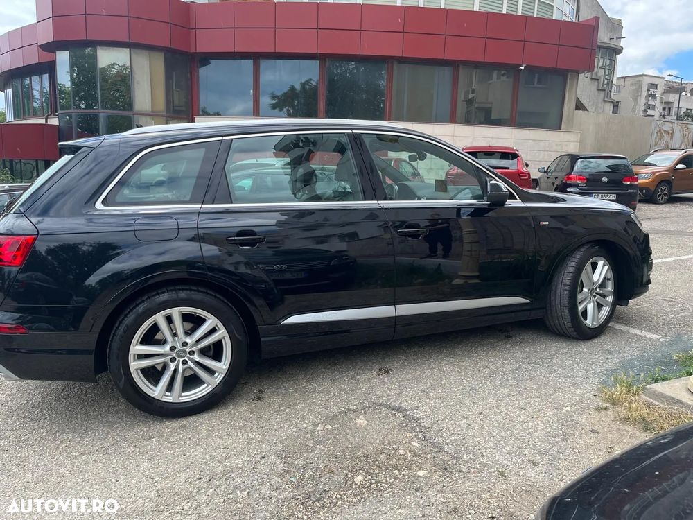Audi Q7 - 6