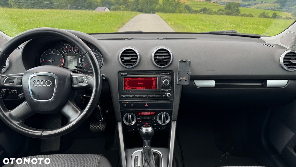 Audi A3 Sportback 1.6 TDI Attraction S tronic - 24