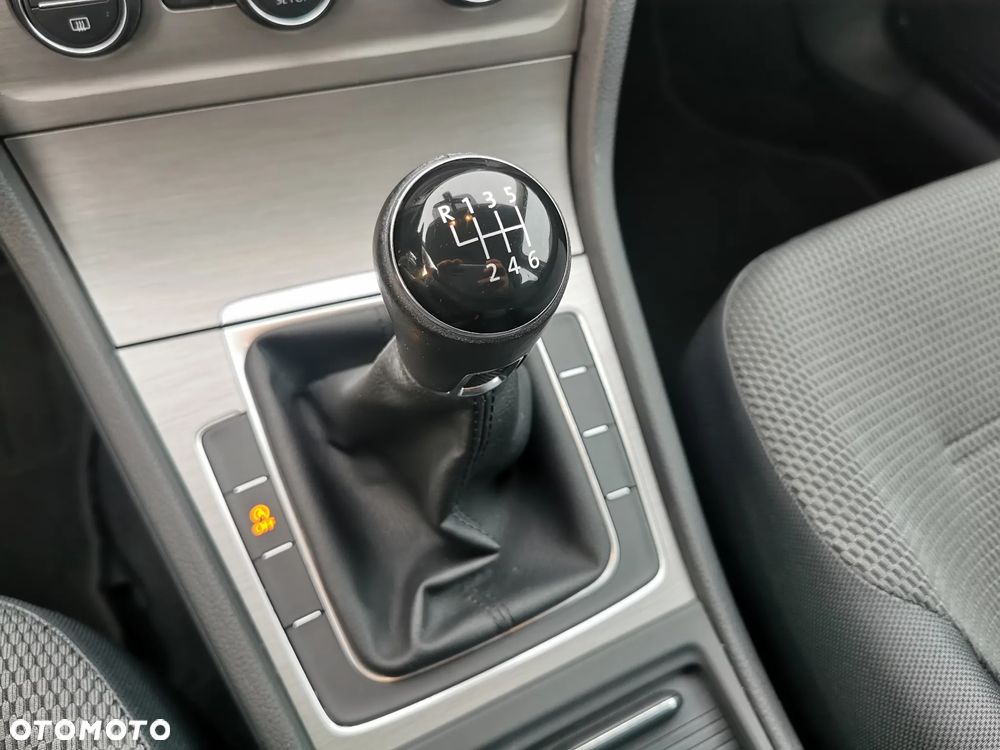 Volkswagen Golf 1.2 TSI BlueMotion Technology Trendline - 28