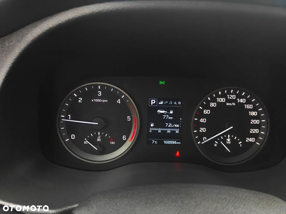 Hyundai Tucson blue 1.7 CRDi 2WD DCT Premium - 26