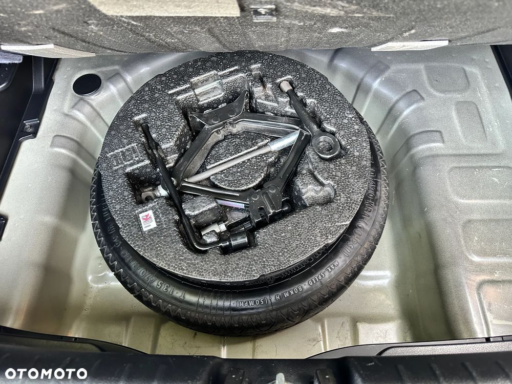 Kia Stonic - 25