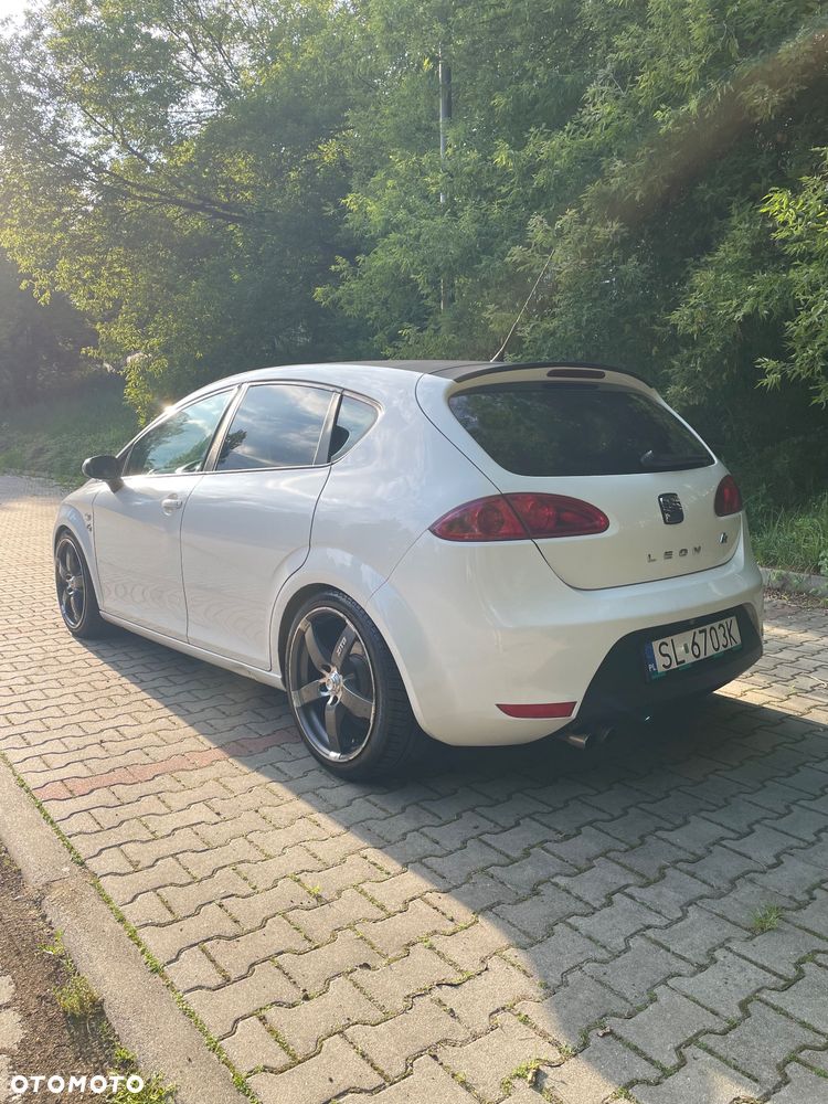 Seat Leon 2.0 TDI FR - 3