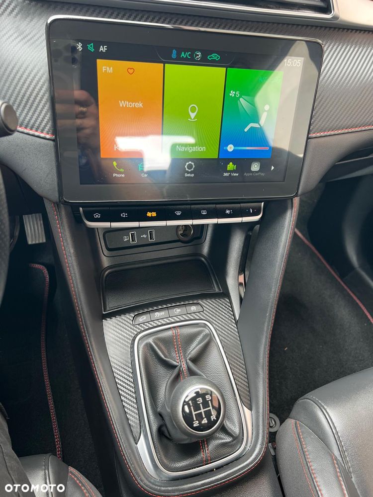 MG ZS ICE 1.5 VTI-tech Luxury - 11