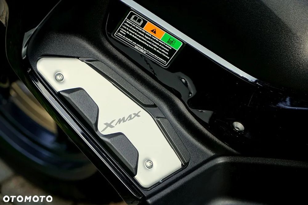 Yamaha X-max - 7
