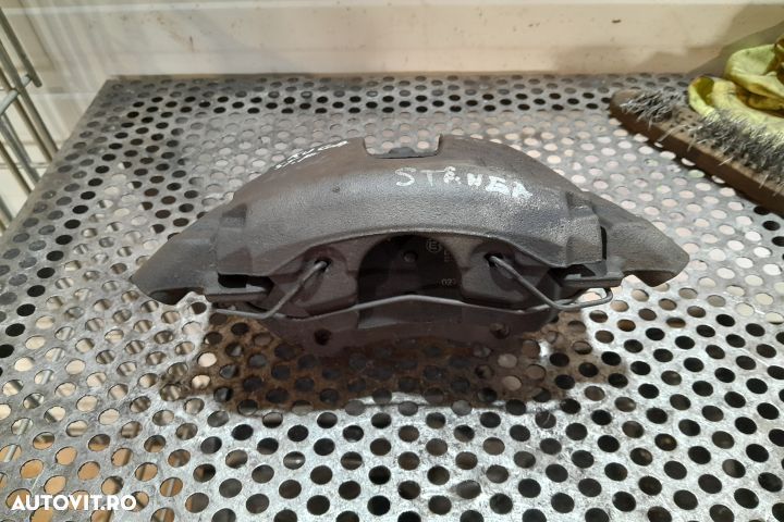 Etrier fata stanga Ford Kuga 1 [2008 - 2013] Crossover 2.0 TDCi MT (1 - 2