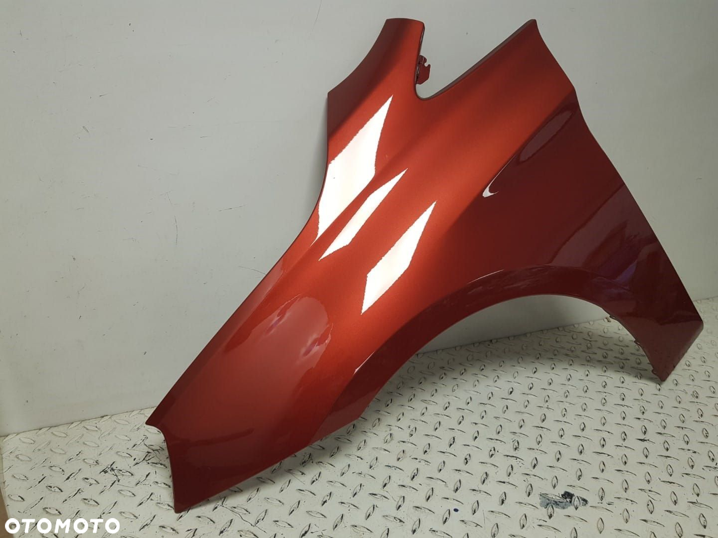 BŁOTNIK LEWY PRZEDNI LEWA PRZÓD BMW 2 F45 F46 14-21 KOLOR C1F SUNSET ORANGE - 4