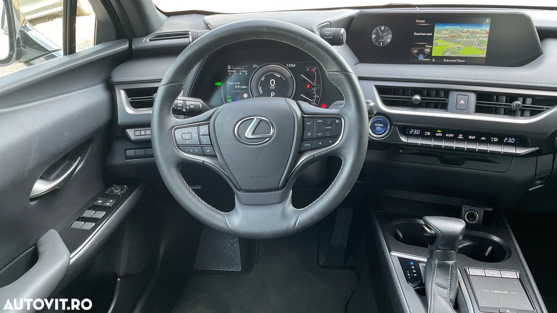 Lexus UX 250h Business Edition - 7