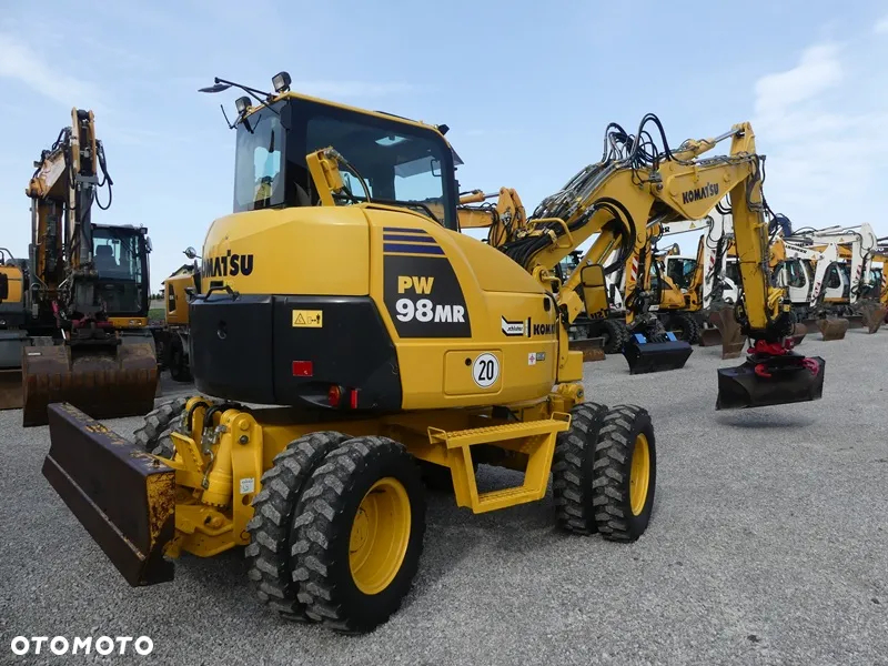 Komatsu PW98MR-8 ROTOTILT ZE SZCZYPCAMI / Z Niemiec // - 10