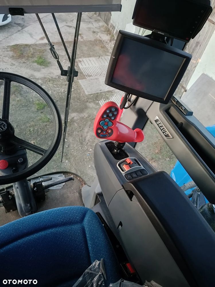 New Holland New Holland Braud 8030 - 5